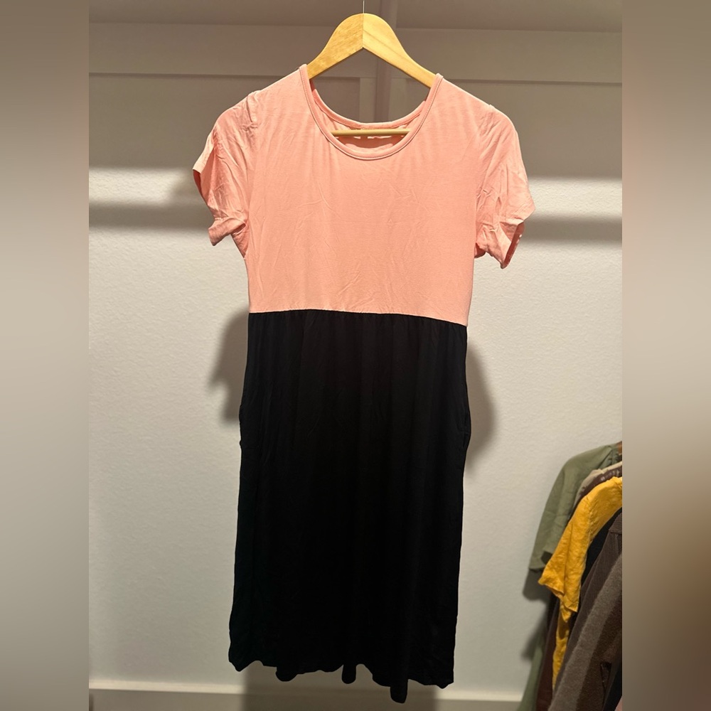 Pink and black stretchy Maternity dress